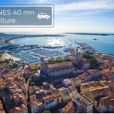 Moderne Avec Terrasse, Parking Et Clim Lejlighed
